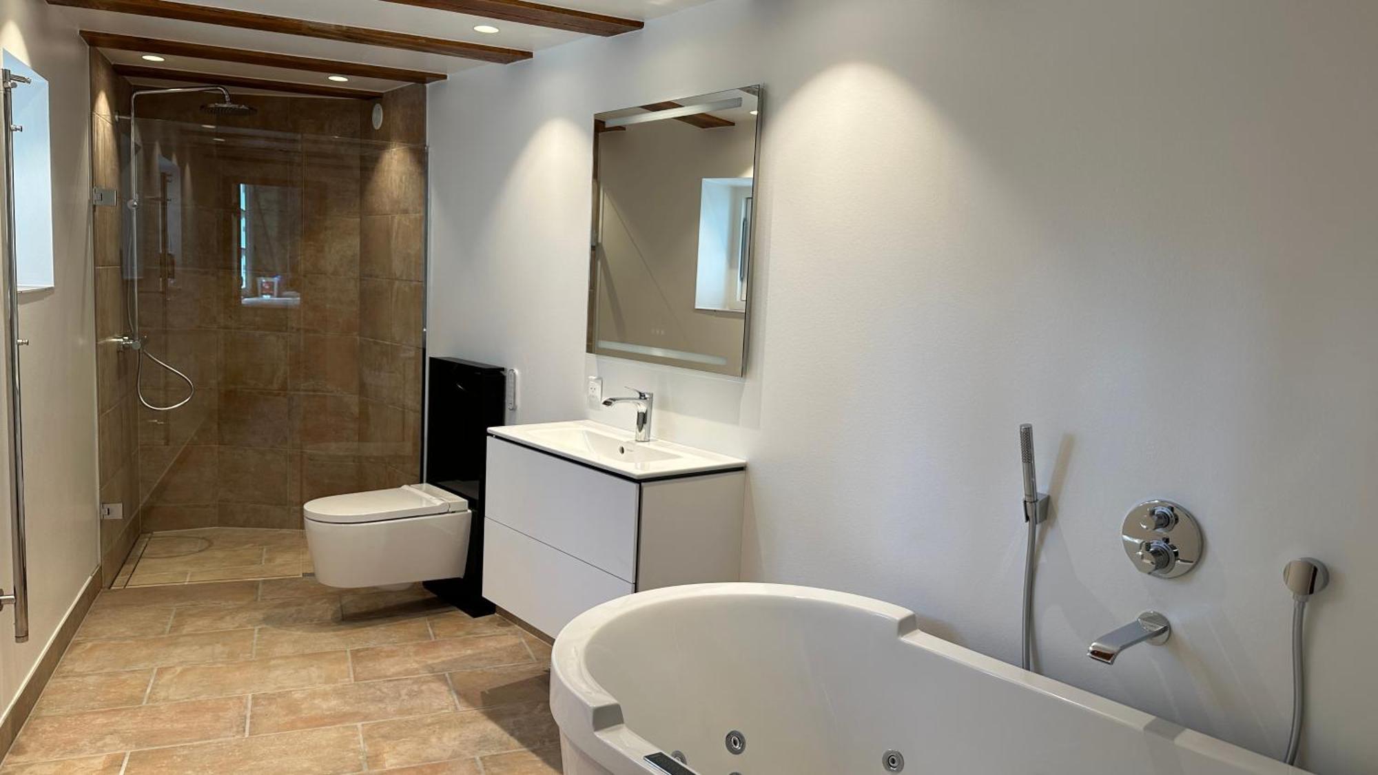 Chateau Lecusse - La Grande Roche - Hotel, Spa, Boutique & Restaurant Broze Bagian luar foto